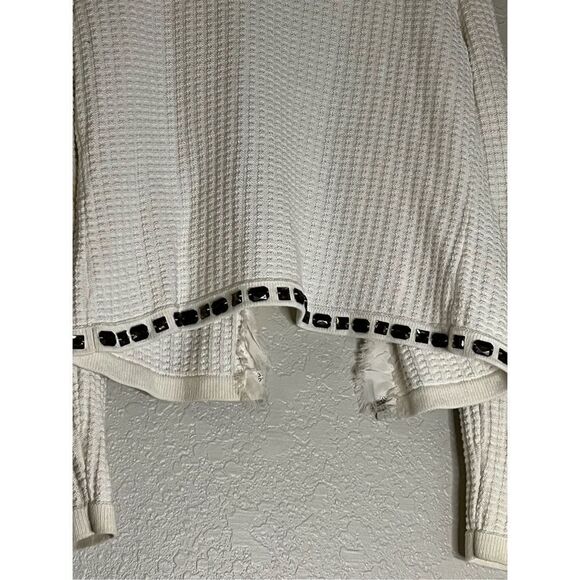 Cabi Cardigan Sweater Womens M Ivory Gabrielle #284 Beaded Ruffles Waffle Knit - Picture 6 of 7